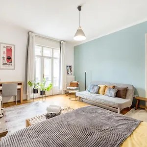 Modern Flat In Heritage District Near The Center Budapest